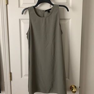 green loose fitting dress